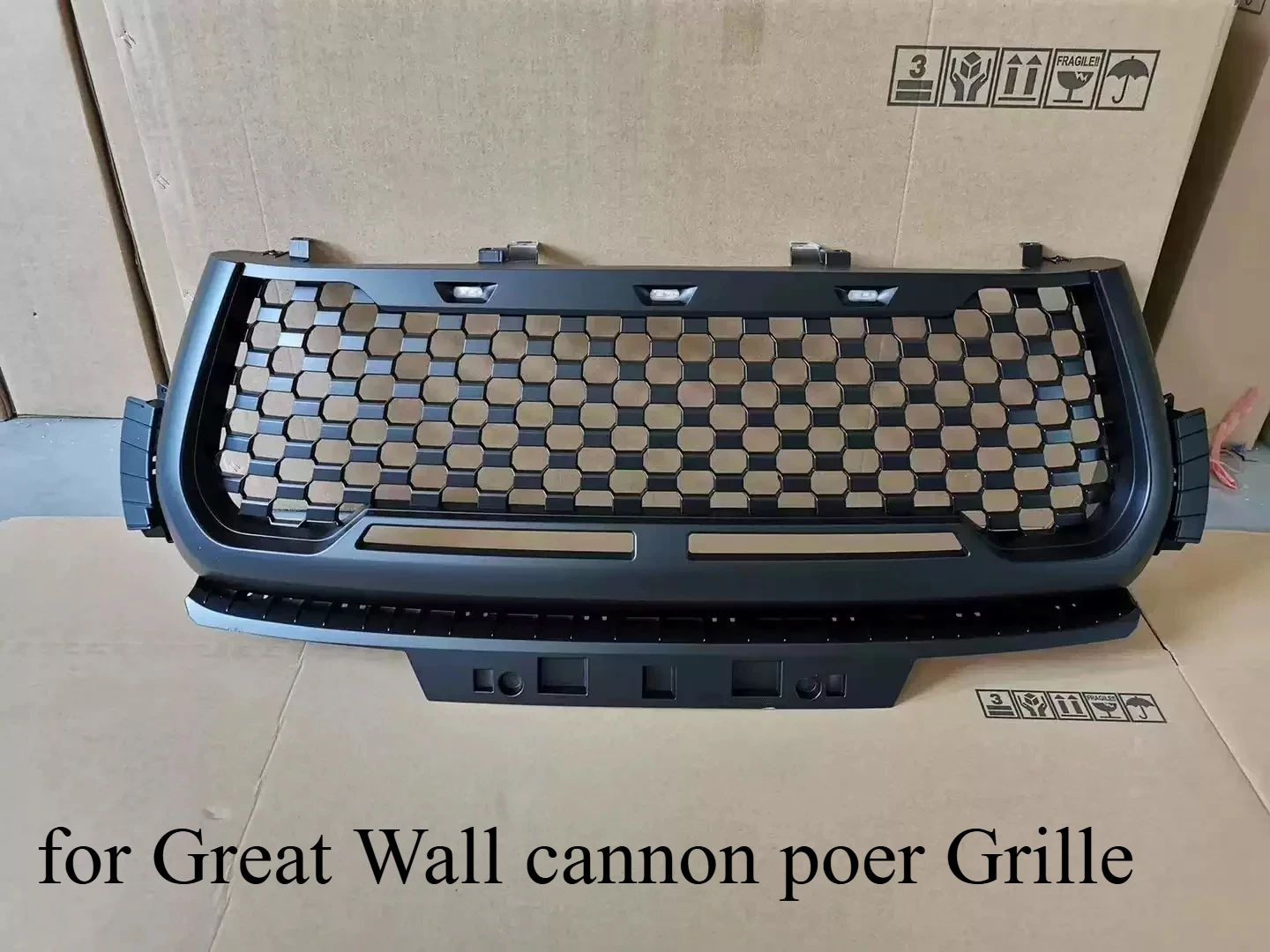 Car Front Bumper Grill Mask Radiator Grille with led light for Great Wall cannon poer Racing Grills