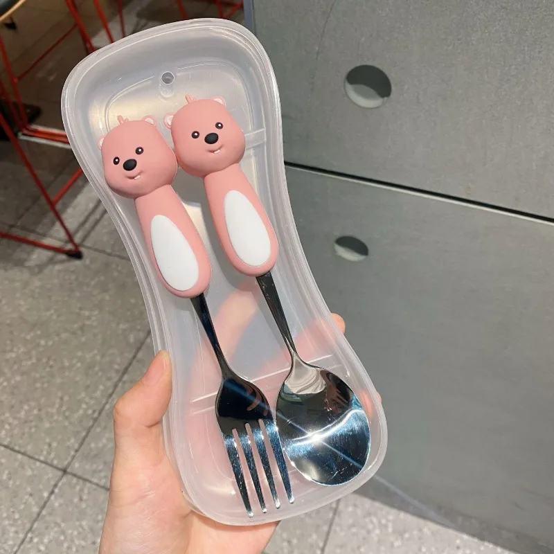 Loopy น่ารัก Kawaii อะนิเมะอุปกรณ์ต่อพ่วงช้อนส้อมสแตนเลสชุดการ์ตูนสร้างสรรค์แบบพกพาชุดช้อนส้อมวันหยุดของขวัญ