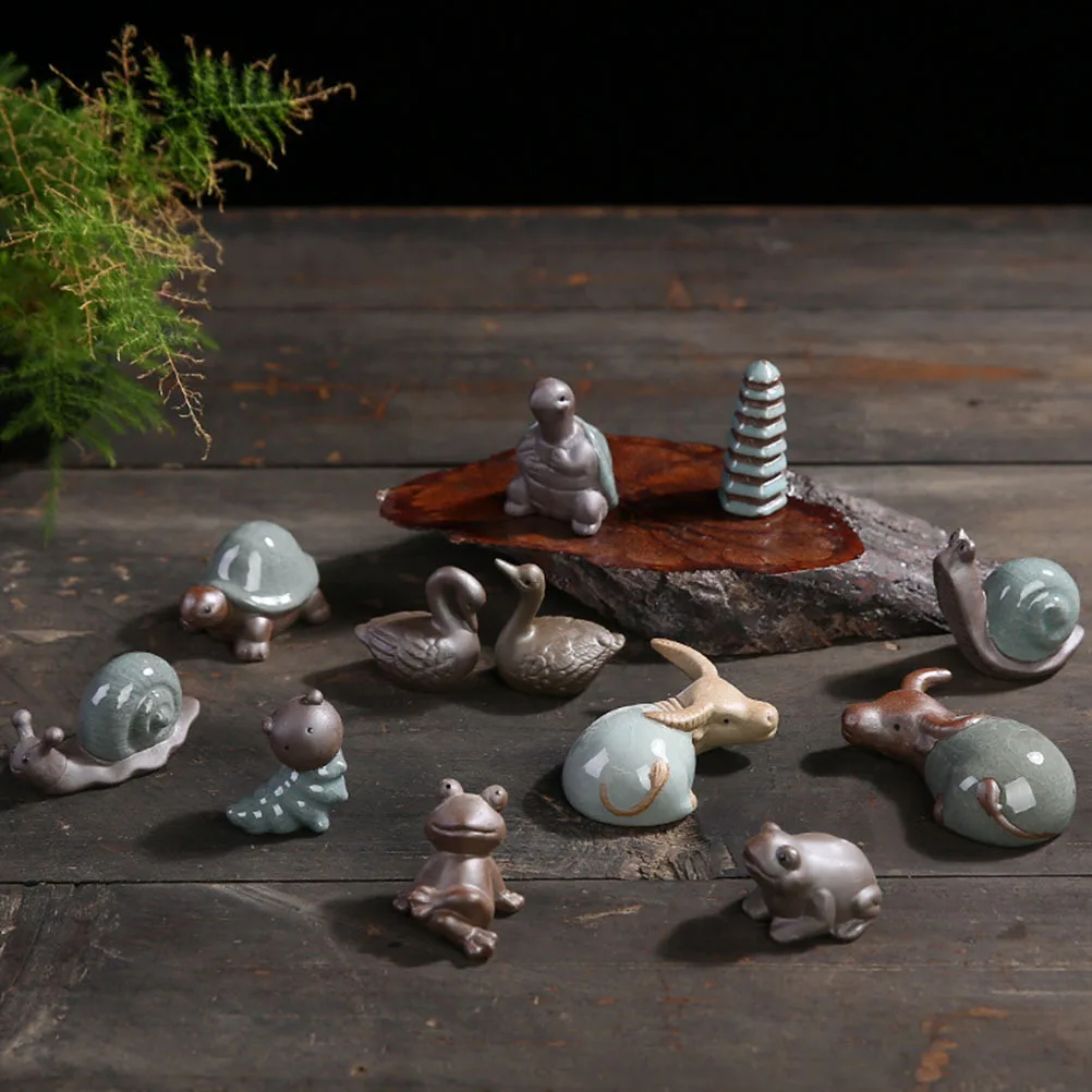 

2Pcs Gray Ceramic Tortoise Decorations Lifelike Mini Tea Pets for Teahouse Office Tabletop Garden Landscape Ceramic Tea Pet