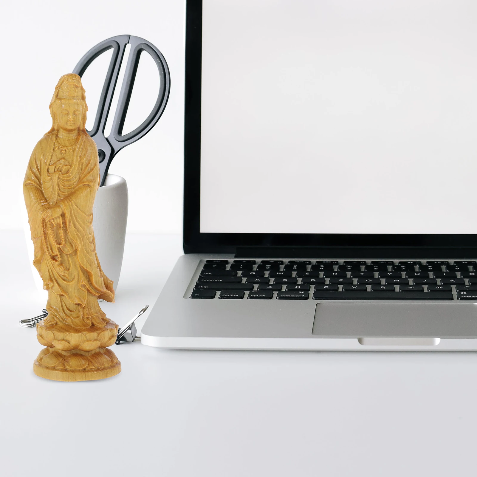

Wooden Avalokitesvara Statue 12cm Miniature Buddha Figurine Home Office Decor Guanyin Wooden Carving Small Buddha Statue Desk