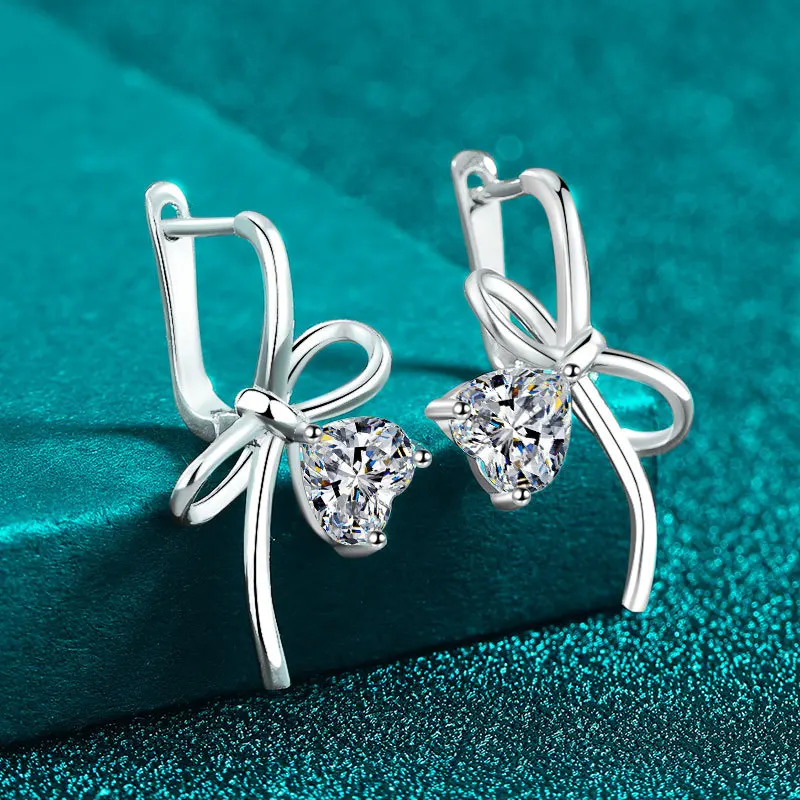 Elegant PT950 Platinum 2-carat Moissanite Stud Earrings, Butterfly Bow Heart Inlaid with Diamonds Sweet and Cute Earrings