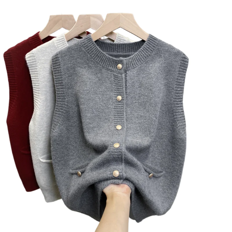 

Вязаный жилет с круглым вырезом, женский свитер, весна-осень 2024, новый однобортный кардиган без рукавов, корейская версия, мягкий универсальный топ