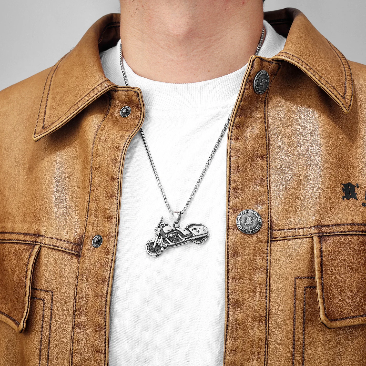 Vintage Cruise Motorcycle Rider Stainless Steel Men Necklaces Pendant Chain New In For Women Fashion Jewelry Gifts Wholesale