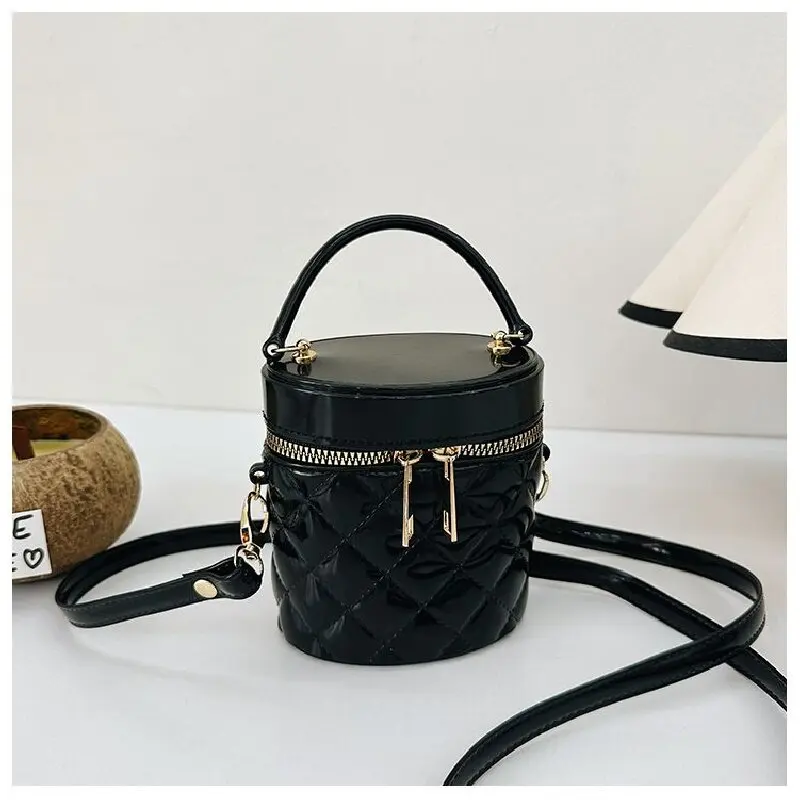 New cylindrical jelly mini makeup bag, exquisite and cute women's one shoulder crossbody chain bag