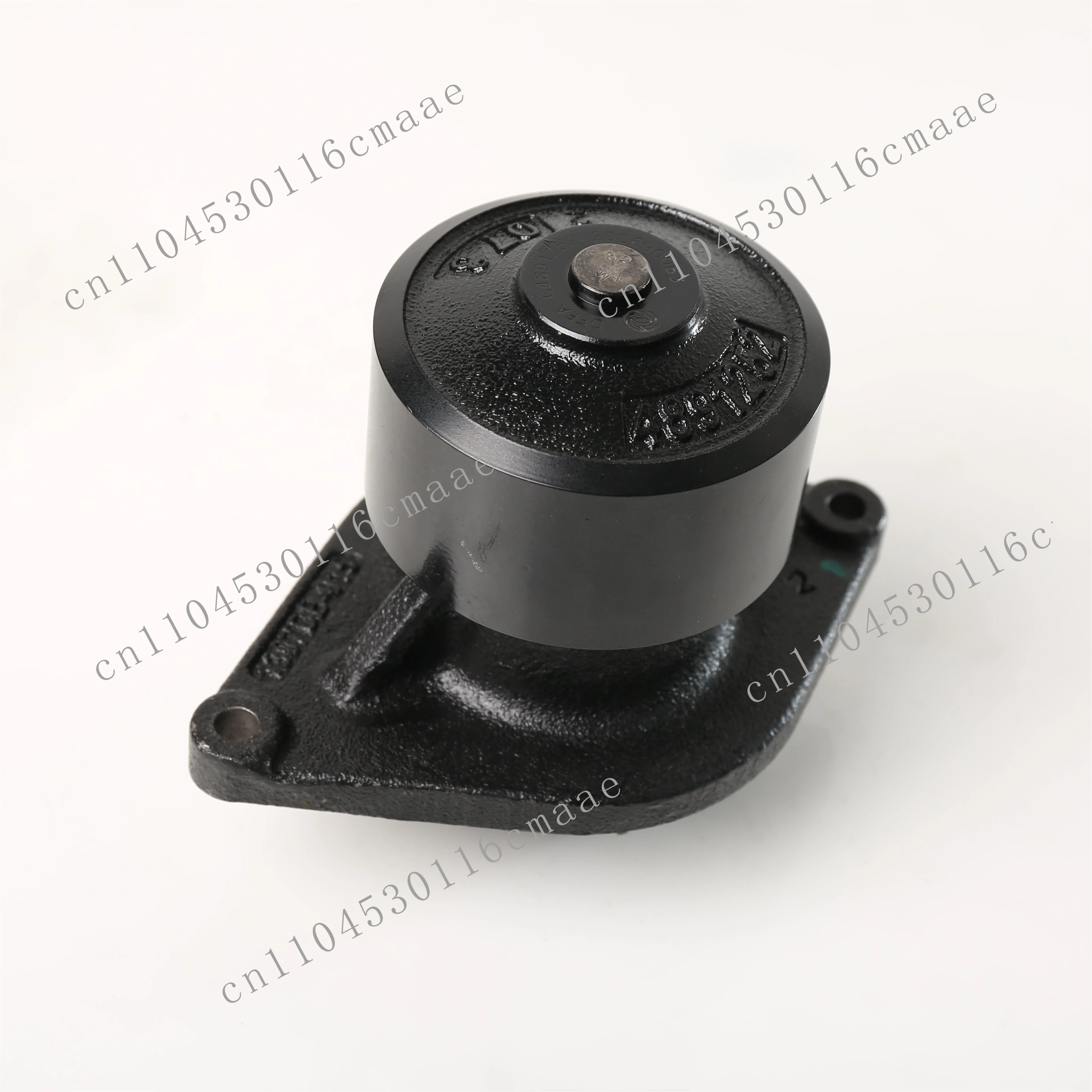 Suitable for new engine water pump 4891252 ISDE/6D107 water pump