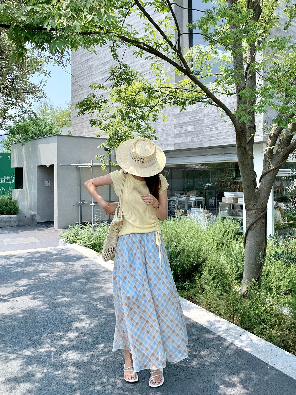 

Юбка-миди с эффектом запаха, с завышенной талией, свободного кроя, драпированная, стройнящая, тонкая, длинная, в клетку, для повседневной носки, в корейском стиле, из полиэстера, А-силуэт