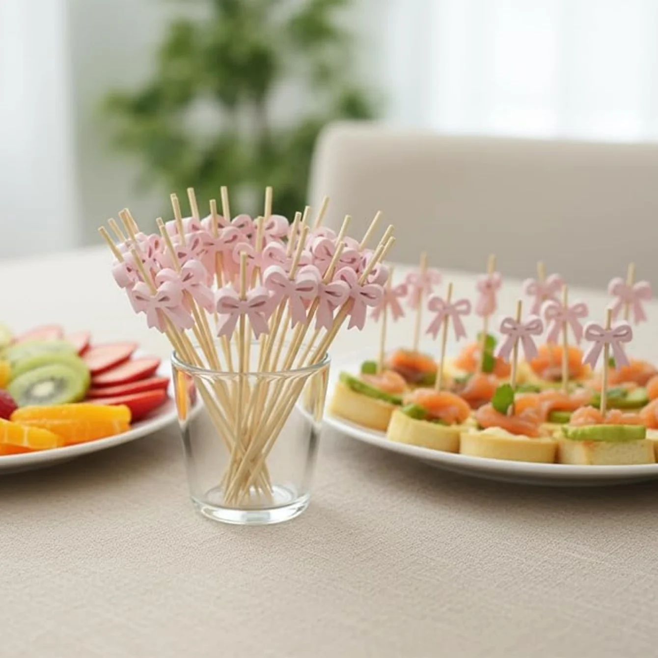 100Pcs Bow Toothpicks for Appetizers, 4.7 Inch Natural Bamboo Cocktail Picks for Cake Dessert Food Fruit Party