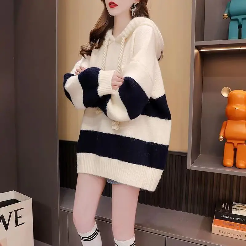 

Korean Loose and Lazy Style Hooded Sweatshirt Women's Western-style Knitwear Sweater Jacket Trendy