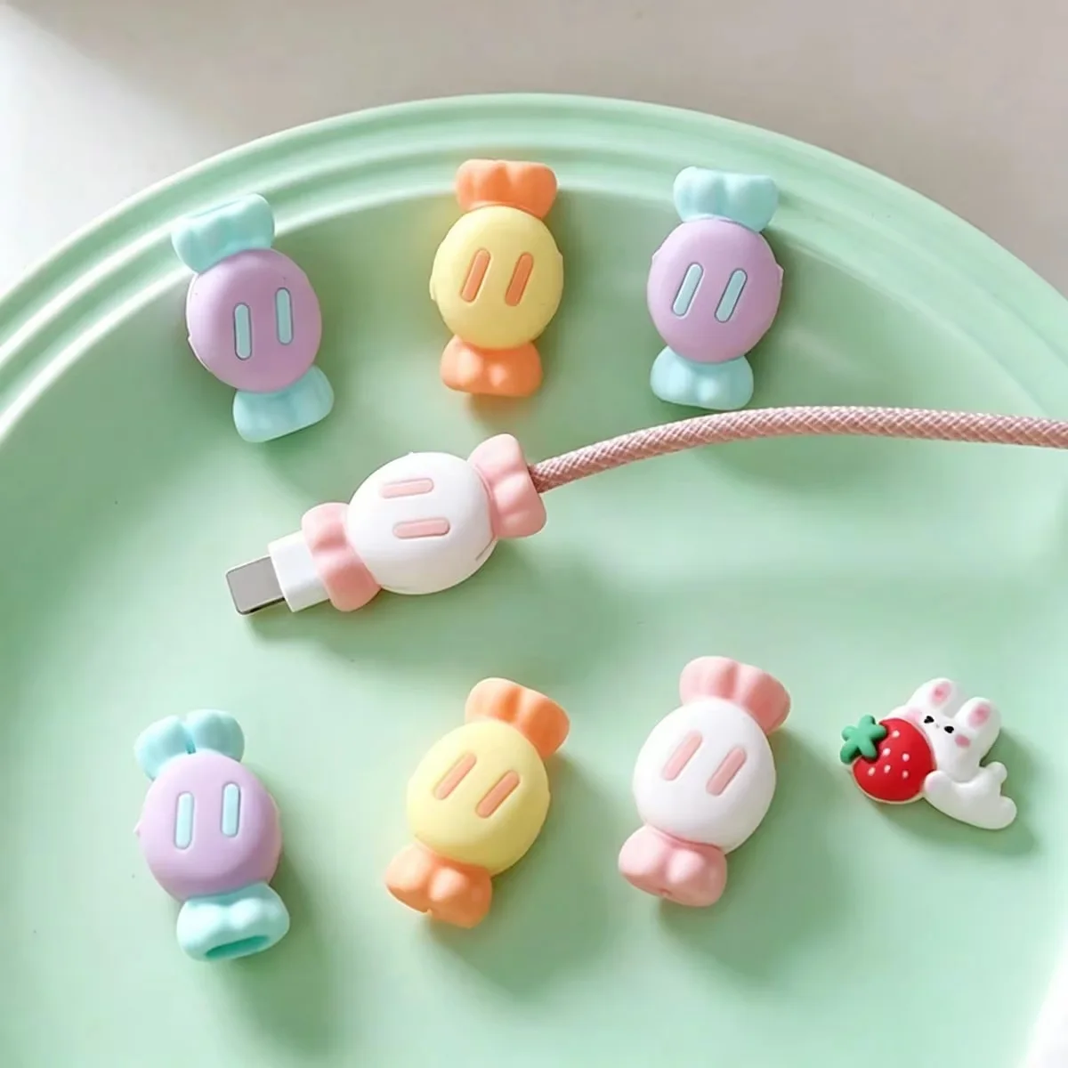 Cute Candy Charging Cable Protector For IPhone15 14 Anti-breaking Korean Style Cartoon Data Line Cord Cable Winder Organizer