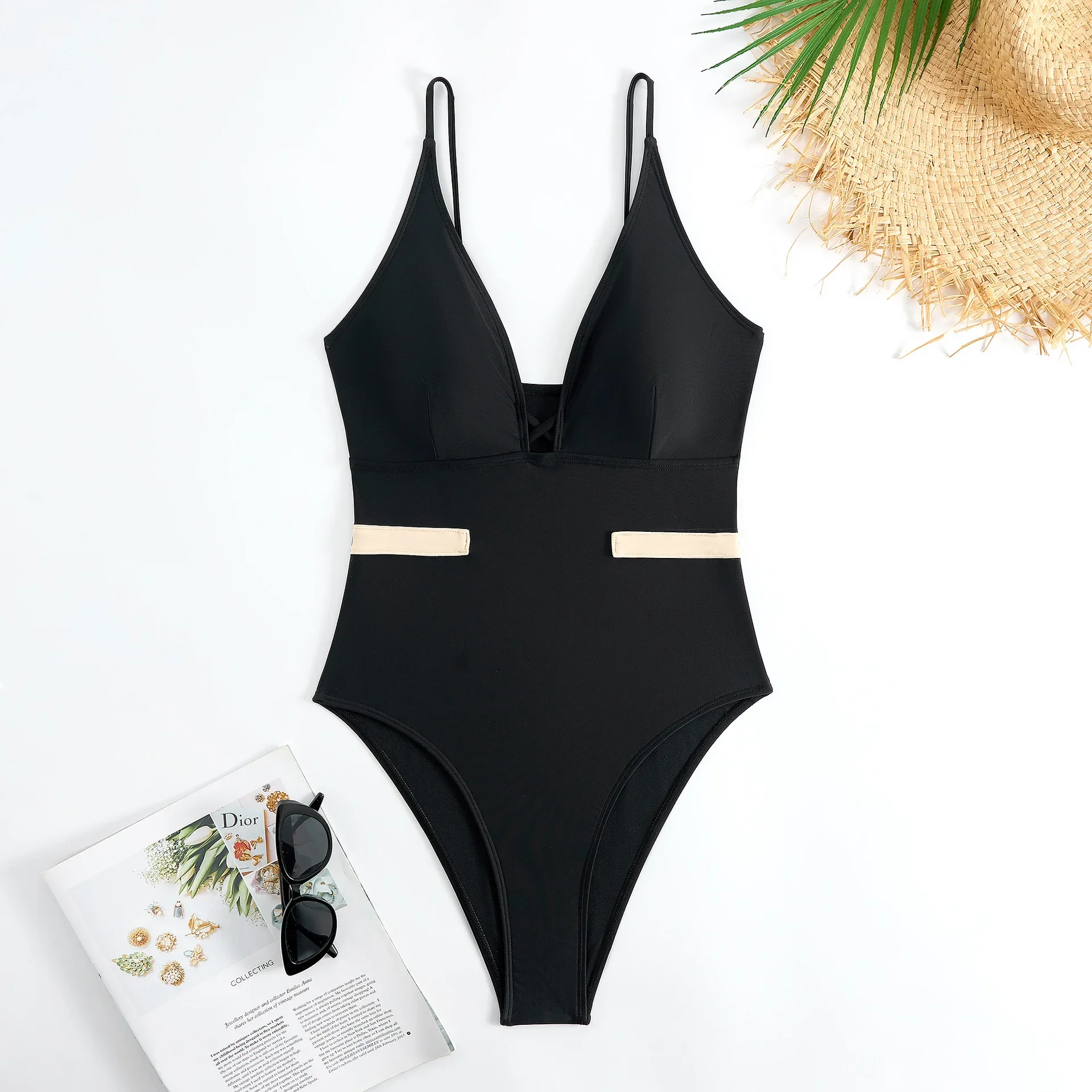 

Black One Piece Swimsuit Woman Plunge Neck Swimwear Thong Beach Wear Woman 2025 Bathing Suits Ladies Holiday Pool Suit Summer