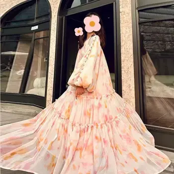 Vestido de vacaciones de primavera de manga larga, falda de columpio grande, dobladillo grande, vestido largo con estampado romántico de rotura de té francés junto al mar