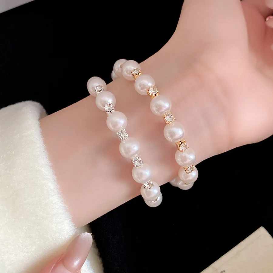 سوار مفتوح الكفة مع حجر الراين رصع حبات اللؤلؤ الفرنسية خمر موضة ضوء سوار فاخر NicheJewelry للنساء
