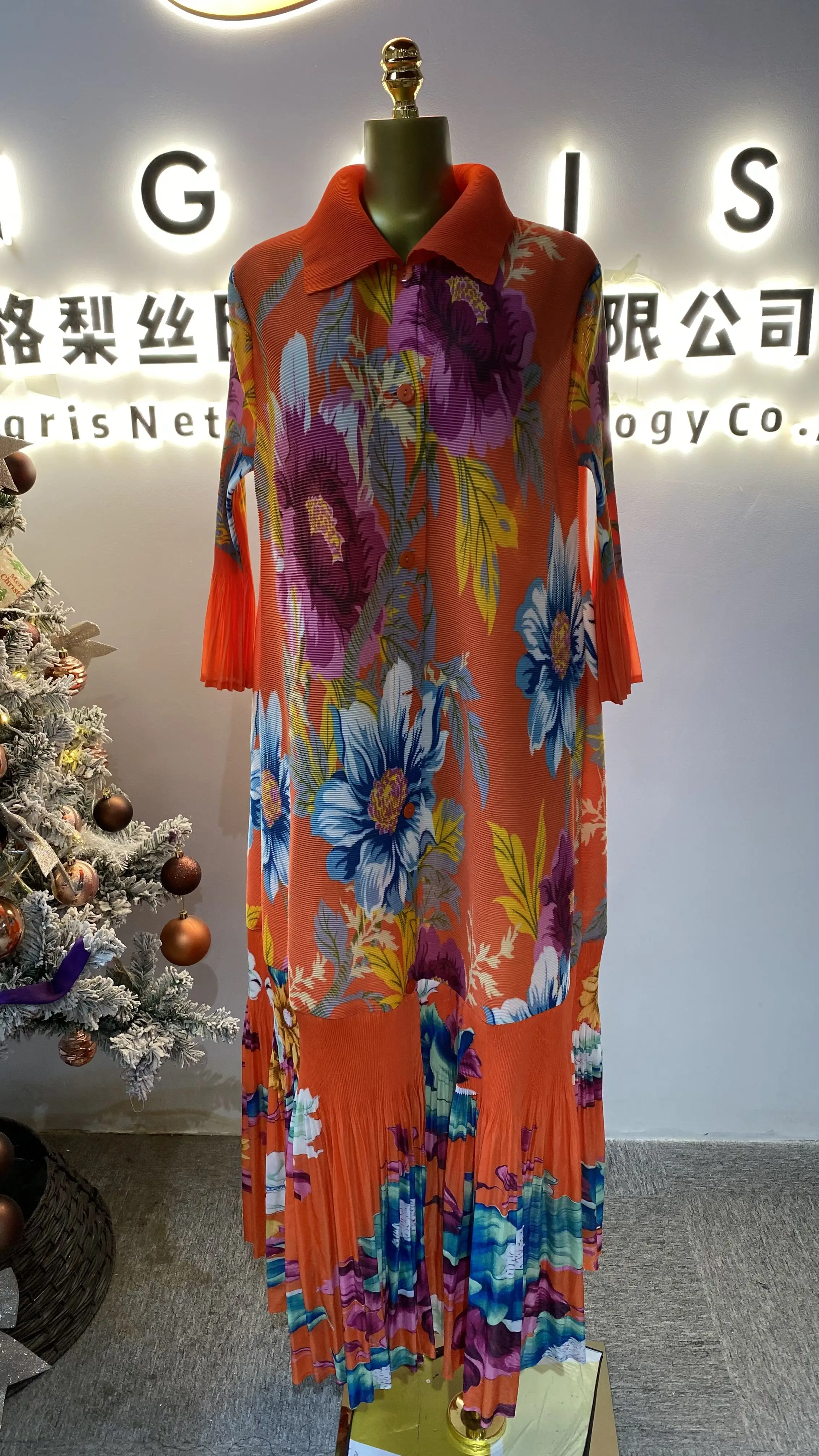 2025 Plus Size Women's Retro Summer V-Neck Casual Tassel Elegant Dress-GZXX045