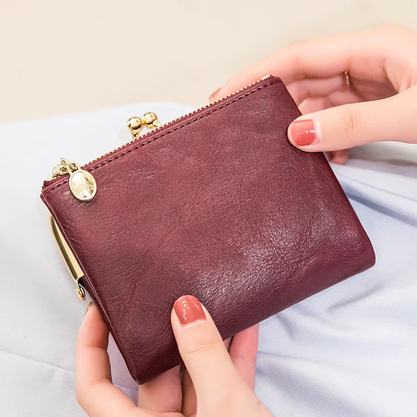 Retro Kiss Lock Leather Wallet Women Multi-card Slot Double Fold Coin Purse Multifunctional Card Bag