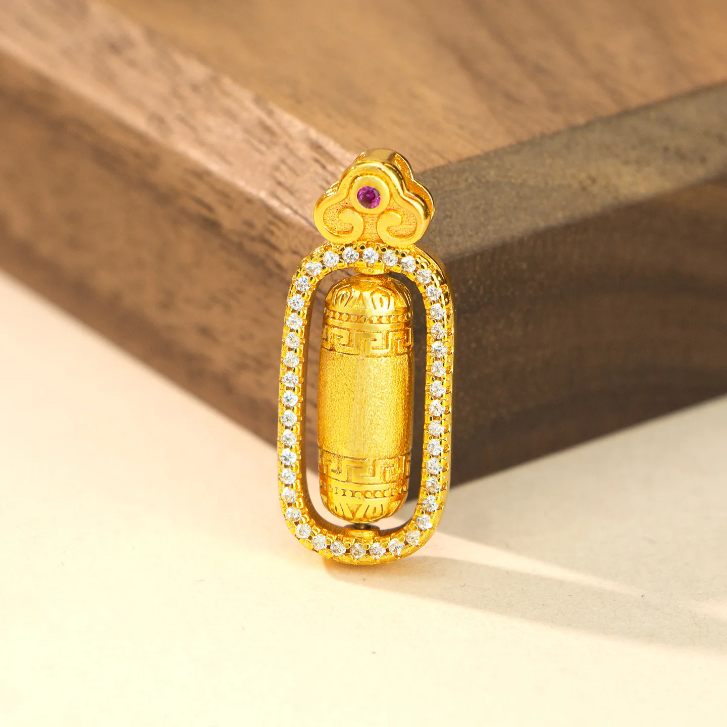 9999 gold dazzling sparkling point diamond six-character mantra golden staff pendant, Chinese style versatile necklace