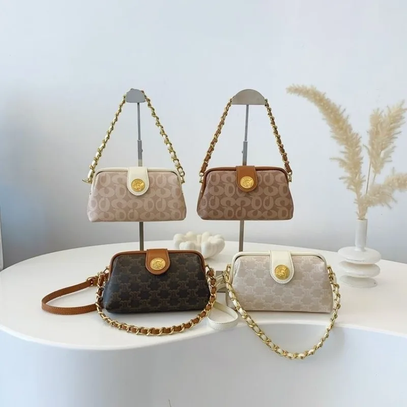 

High-End Minimalist Vintage Crossbody Handbag Elegant Leather Classic Paris Fashion Large Capacity Commuter