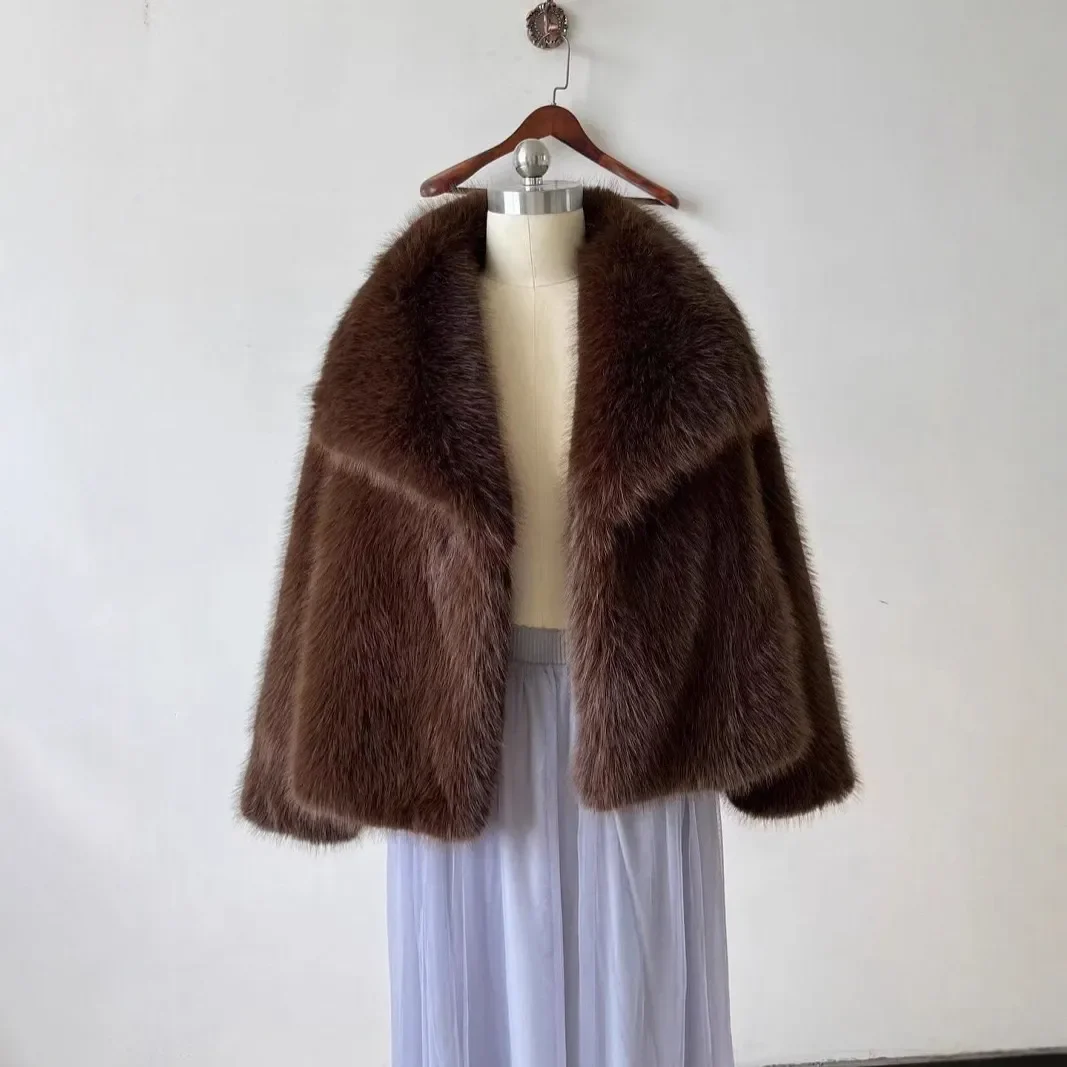 Nowy płaszcz damski z imitacji futra lisa na jesień i zimę, z klapami, ekologiczny, modny, luźny, ciepły, futrzany płaszcz wierzchni.