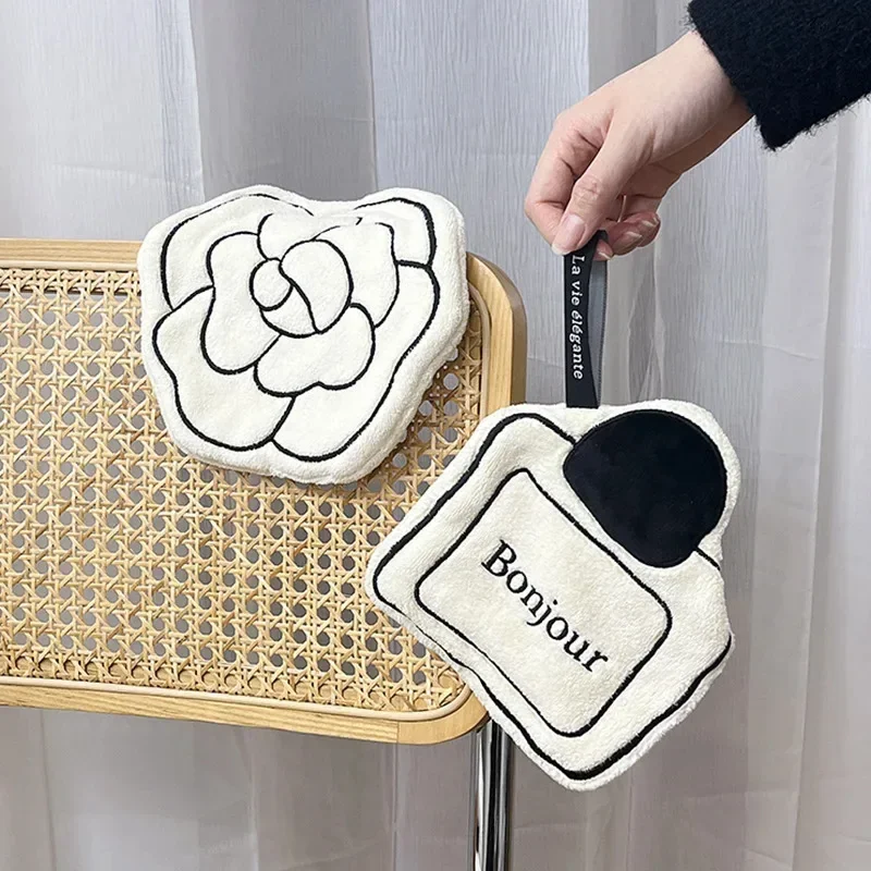 Absorbent Coral Velvet Embroidery Hanging Hand Towel for Bathroom No-shedding Double-layer Quick-dry Kitchen Towel for Hand Wipe