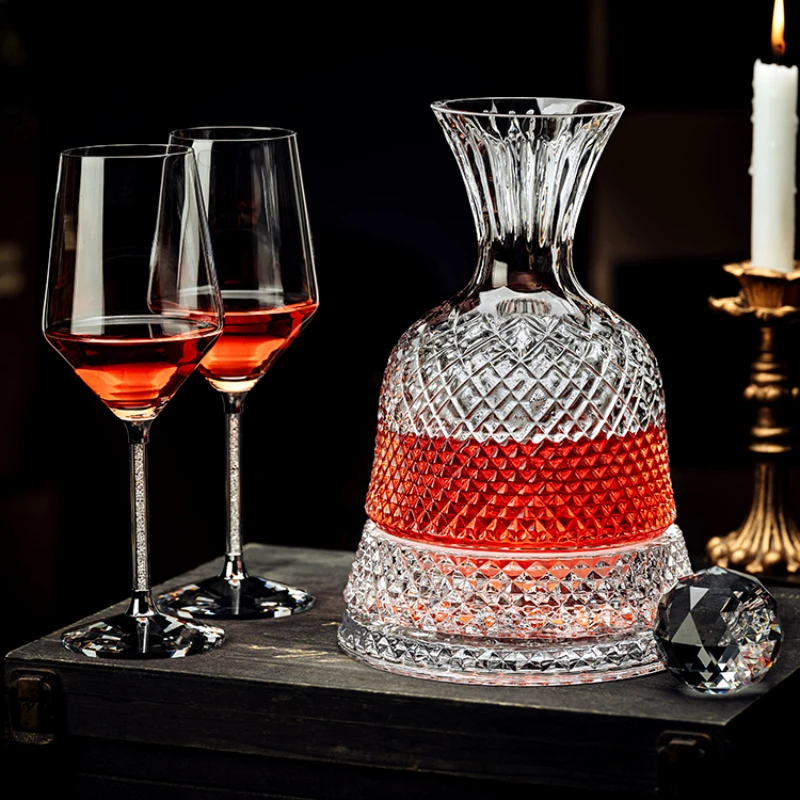 Crystal 360 degree rotating wine decanter, red wine glass, home set, European wine cabinet decoration, high-end light luxury