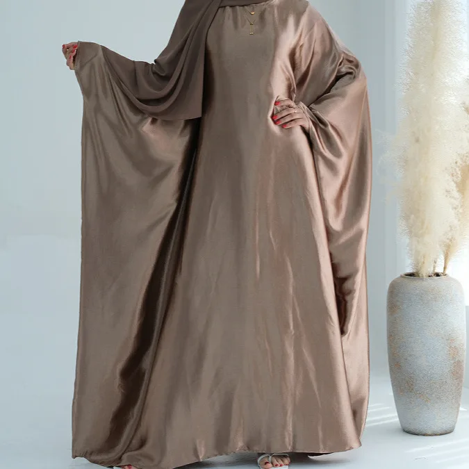 

Modest Evening Party Dress hijab set Batwing Sleeves Shining Material Long Maxi Banquet Dresses Women Elegant Robe hijab Sets