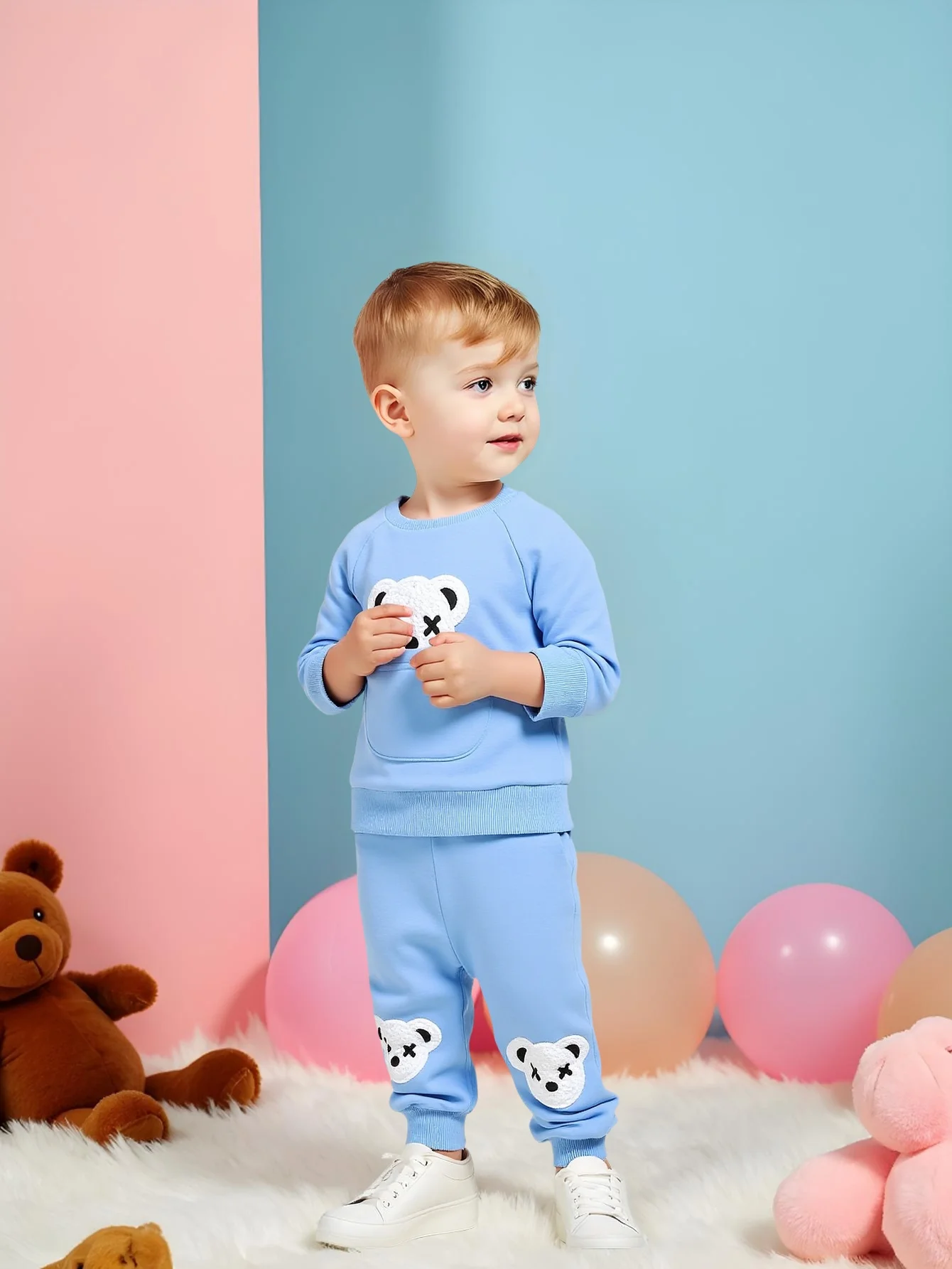 

Two piece set of men's baby fashion casual patch embroidered doll round neck raglan long sleeved hoodie and Harlan pants set