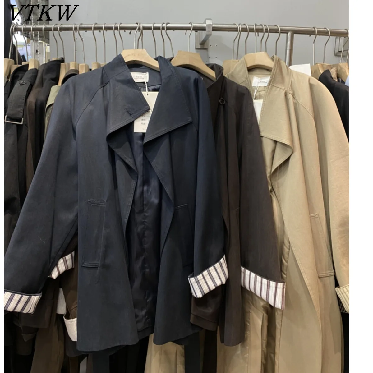 

VTKW женский весенний плащ 202, свободный крой, полосатая ветровка с манжетами и поясом, элегантная однотонная легкая повседневная ветровка