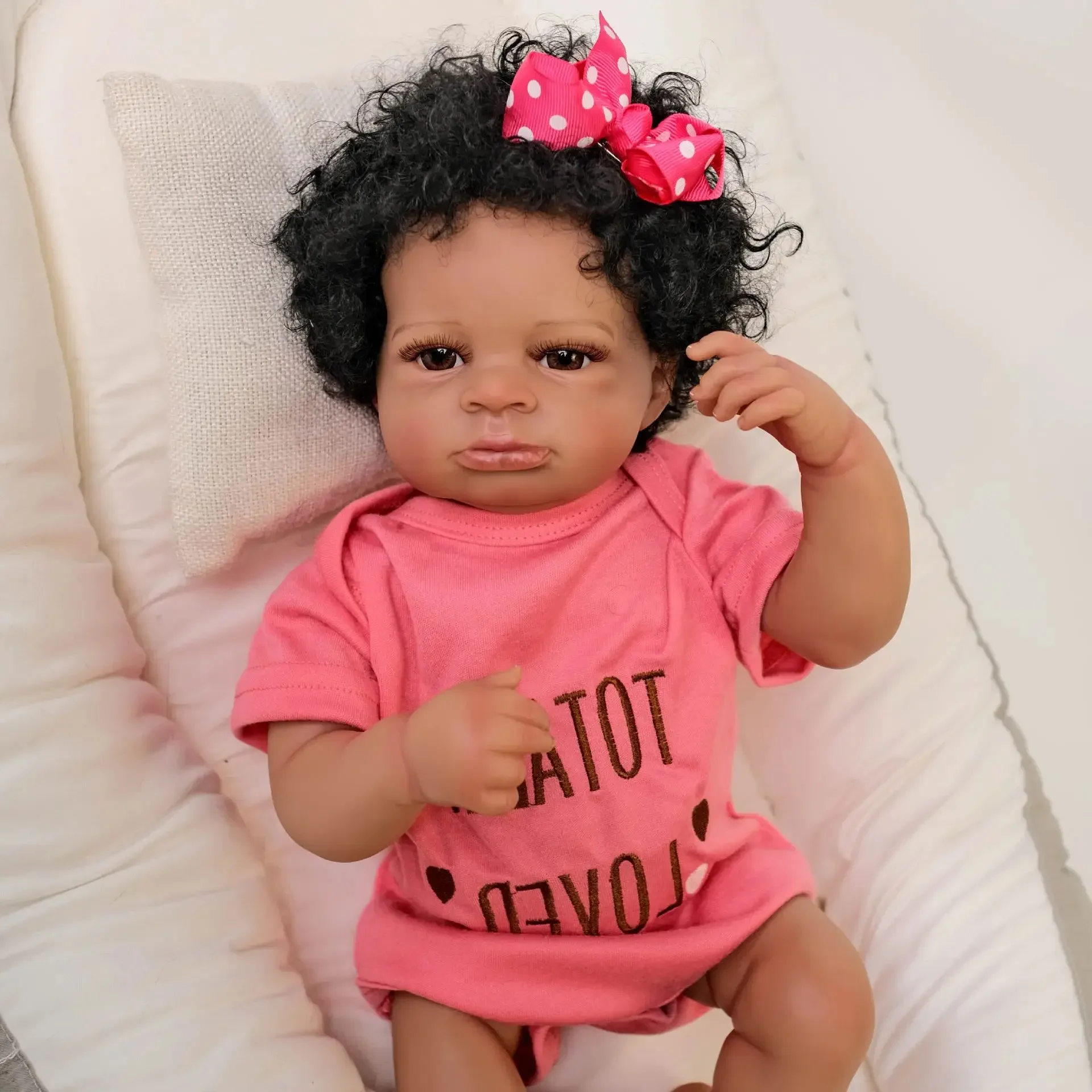 리스베크 20인치 실물 같은 흑인 리본 베이비돌 - 아프리카계 미국인 부드러운 천 몸 인형 - 생일 선물/크리스마스 선물