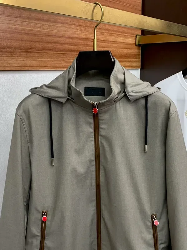 

Флисовая повседневная куртка Kiton Old Money с капюшоном и ветром
