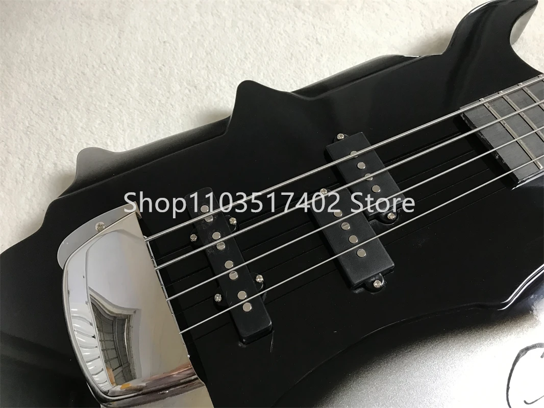 In stock！Forestwind guitar Gene SIMMON Axe 4 strings Bass Electric musical instrument shop Real picture electric guitar