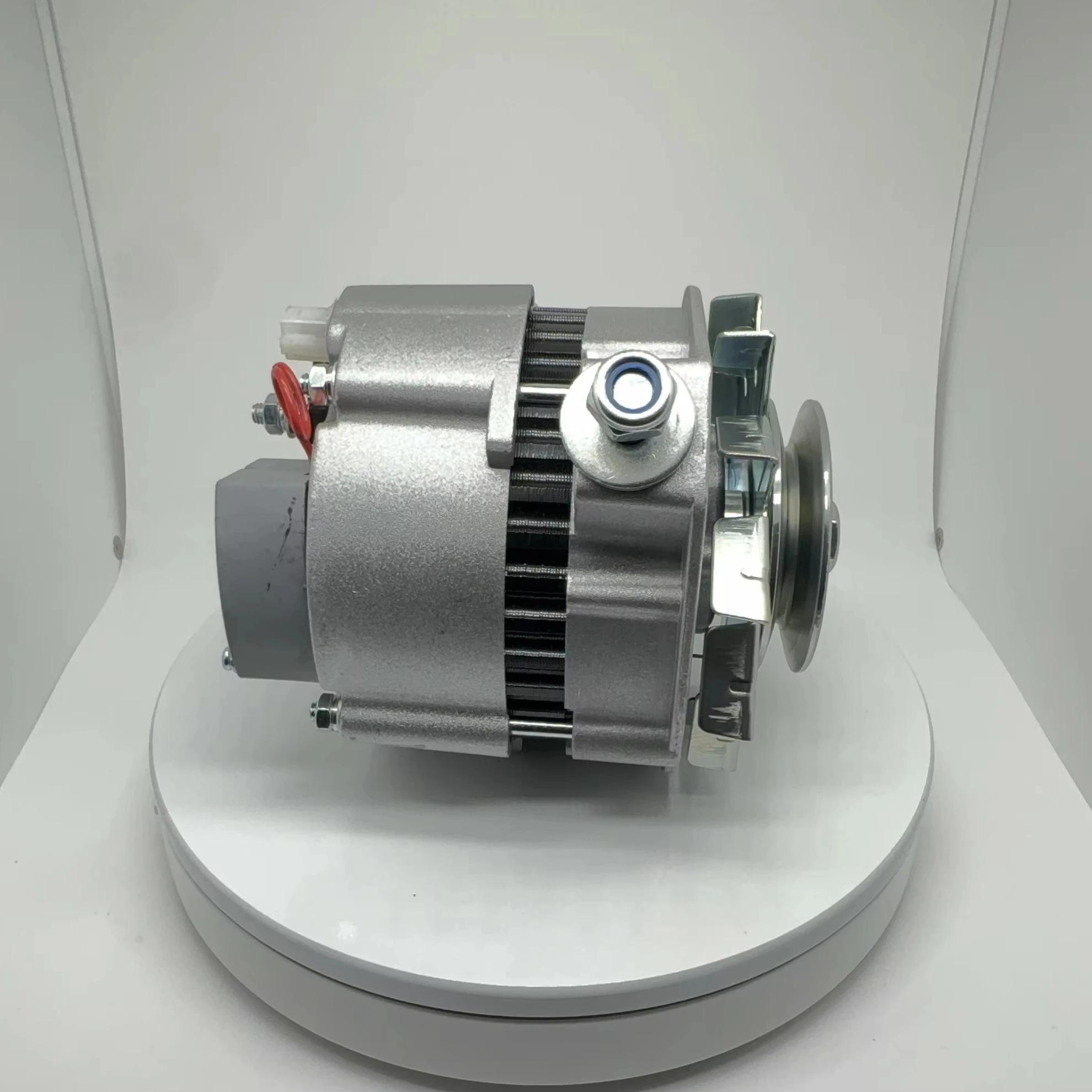 

New EXEN Auto Car Alternator 12V Assembly 55A SHB-043 OE 2105-3701010 12-Month Warranty