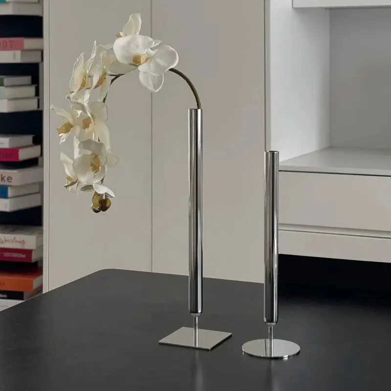 Modern Silver Metal Single Stem Vase Minimalist Tall Tube Vase Electroplated Mirror Finish Flower Stand Home Tabletop Ornament