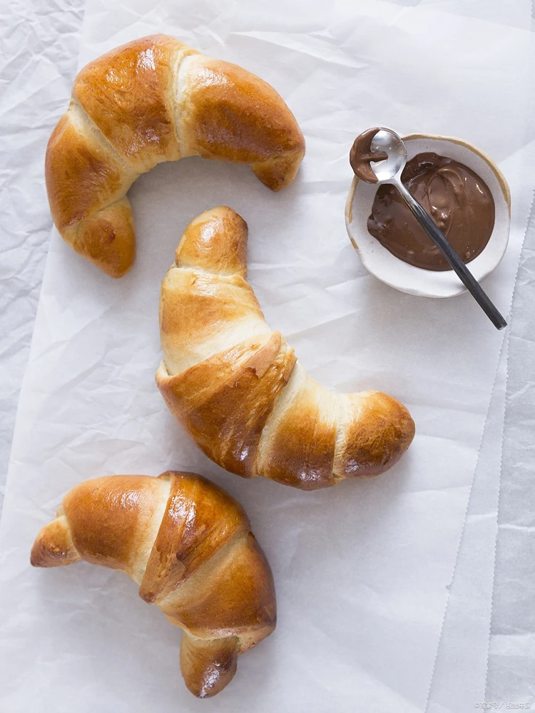 

Высококачественная портативная ручная машина для производства теста, настольная машина для раскатки теста для кондитерских изделий, датская машина для изготовления кондитерских изделий для круассанов