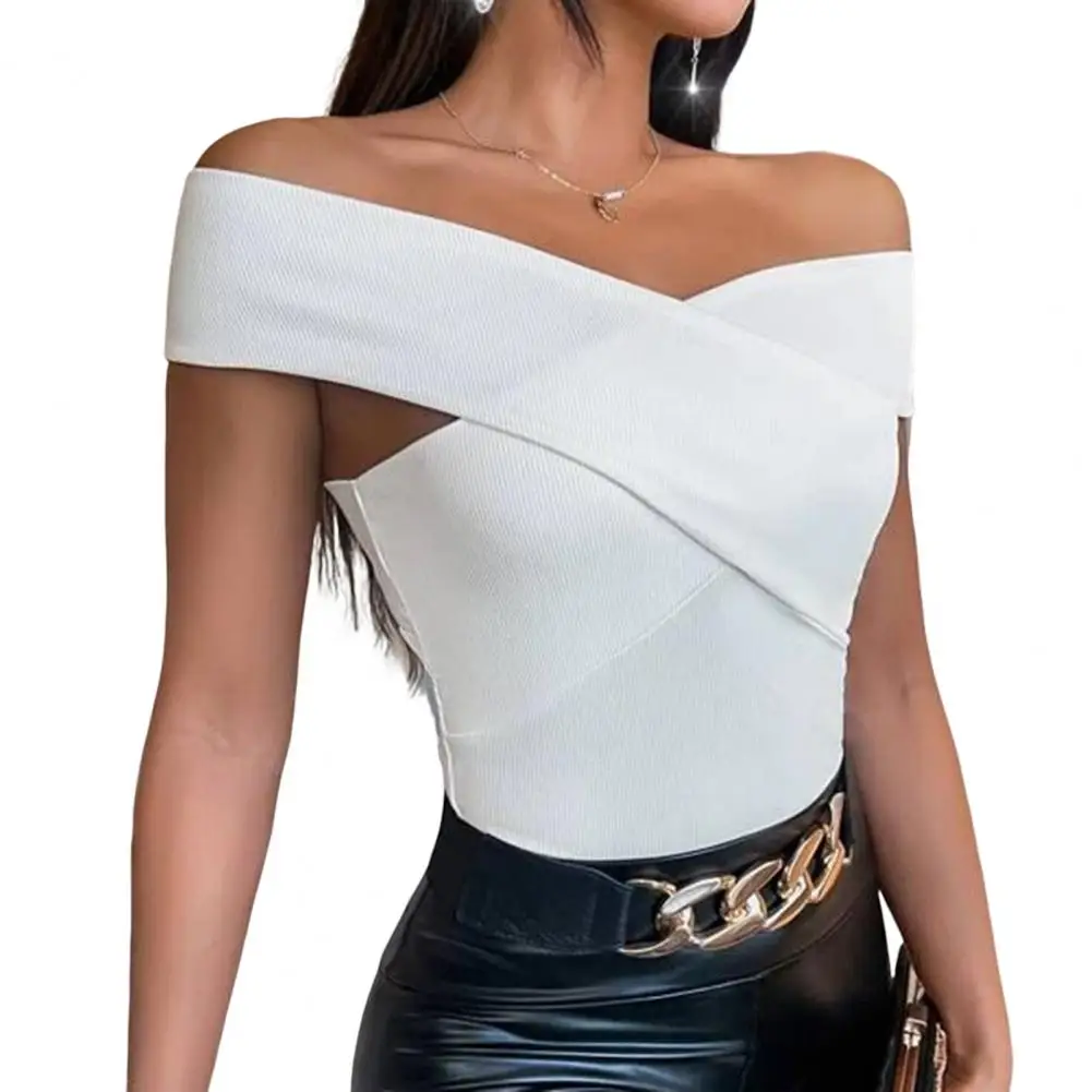 

Short Sleeve Women Blouse Cross-pit Strip Polyester Fiber Visual Experience Off Shoulder Women Top for Daily Wear