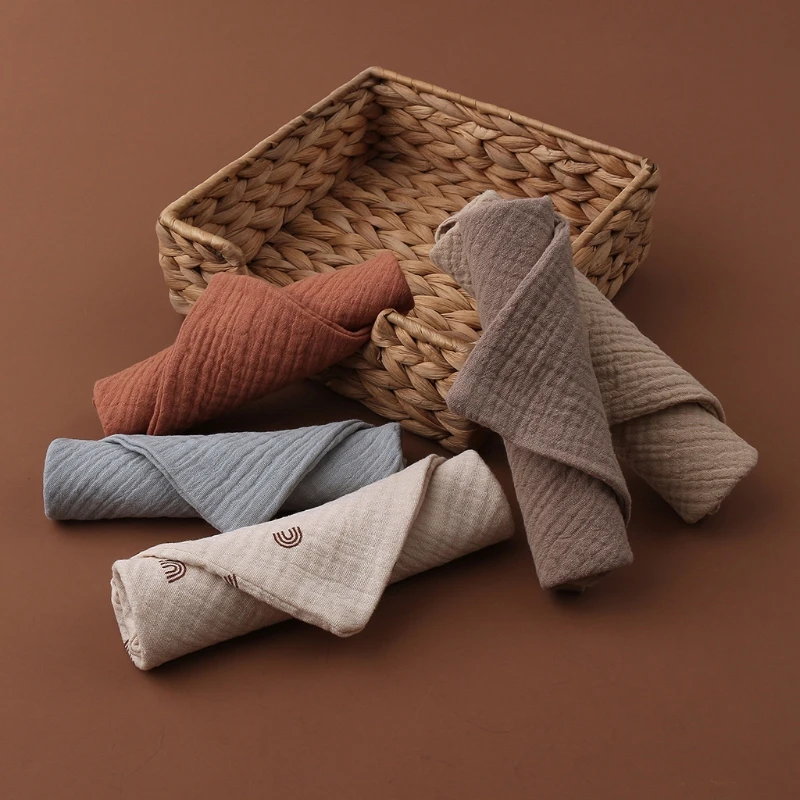 Random 5pc Baby Towel New Born Items Muslin Squares Infant Newborn Hand Bath Shower Face Towels Soft Cotton Gauze Baby Washcloth