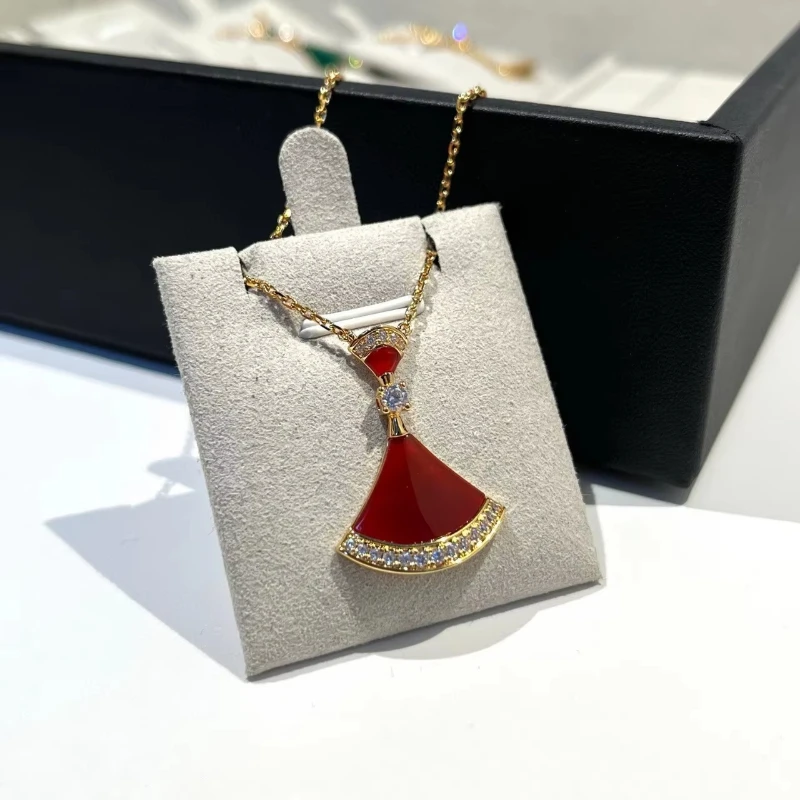 

Classic Europe Brand Red Stone Skirt Necklace Luxury Italian Design Micro Inlay Crystal Jewelryfor Women Party Gift 2025 Fashion