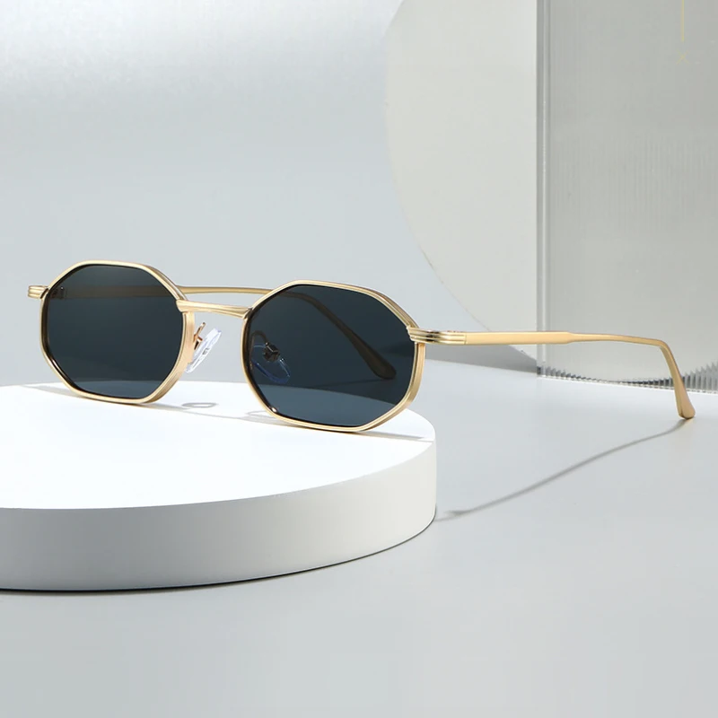 New Small Frame Brand Sunglasses Men Women Ins Fashion UV400