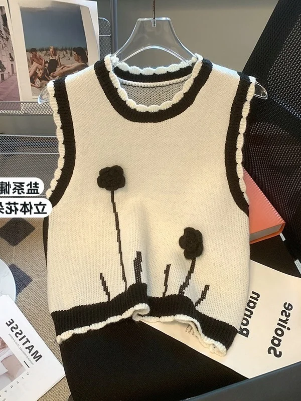 

Women's Knitted Sleeveless Vest Sweet Style Slim Fit round Neck Short Length Autumn Outerwear Layering Fashion 18-24 Years Old