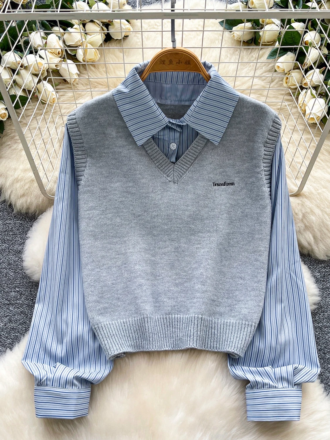 College Sle Stripe Long Sve irt Faionable Veelzijdige gebreide top voor dames Leeftijdsreductie Tweedelige look Polyestervezel