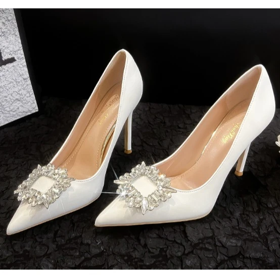 White (6CM)