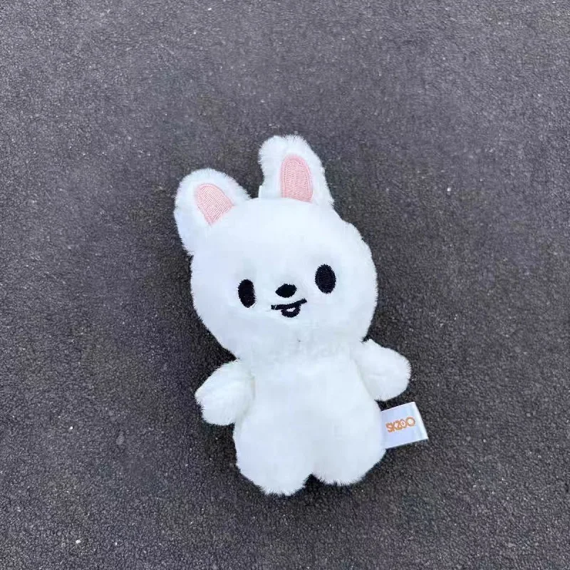 KPOP Stray Kids Porte-clés en peluche Séoul FM Semaine Même style SKZOO Peluche SKZ Peluche Pendentif Poupée Cadeau de festival pour enfants