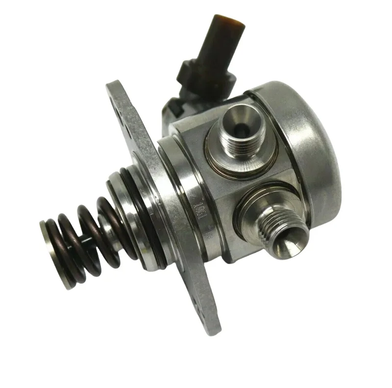 

Suitable for Rolls Royce Cullinan Engine N74B68A High-pressure Fuel Pump and High-pressure Pump 13518648183