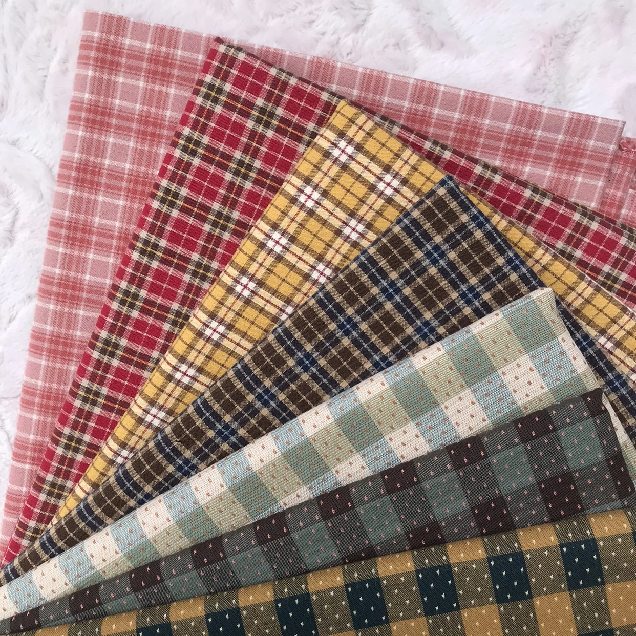 50x70cm yarn-dyed first dye woven cotton plaid brocade patchwork quilt craft fabric cloth DIY stitch sew doll clothes