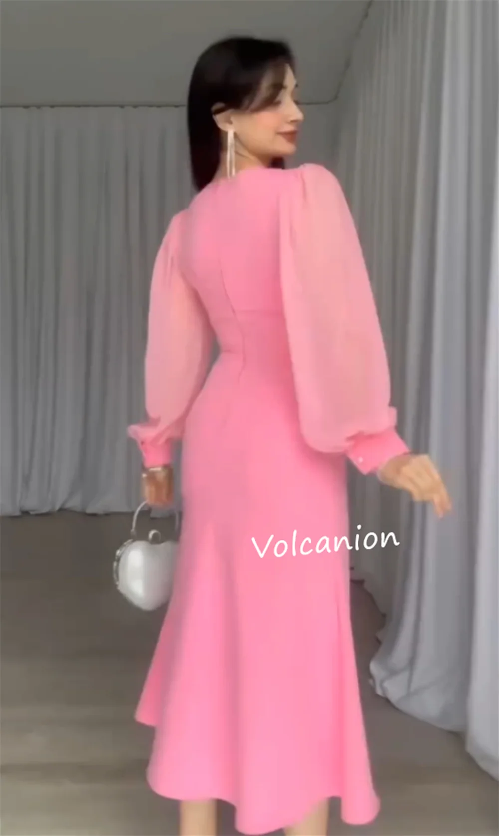 Abiti midi con scollo a V a trapezio con paillettes in jersey personalizzato Occasioni su misura Festa Stile moderno Abbinamento casual