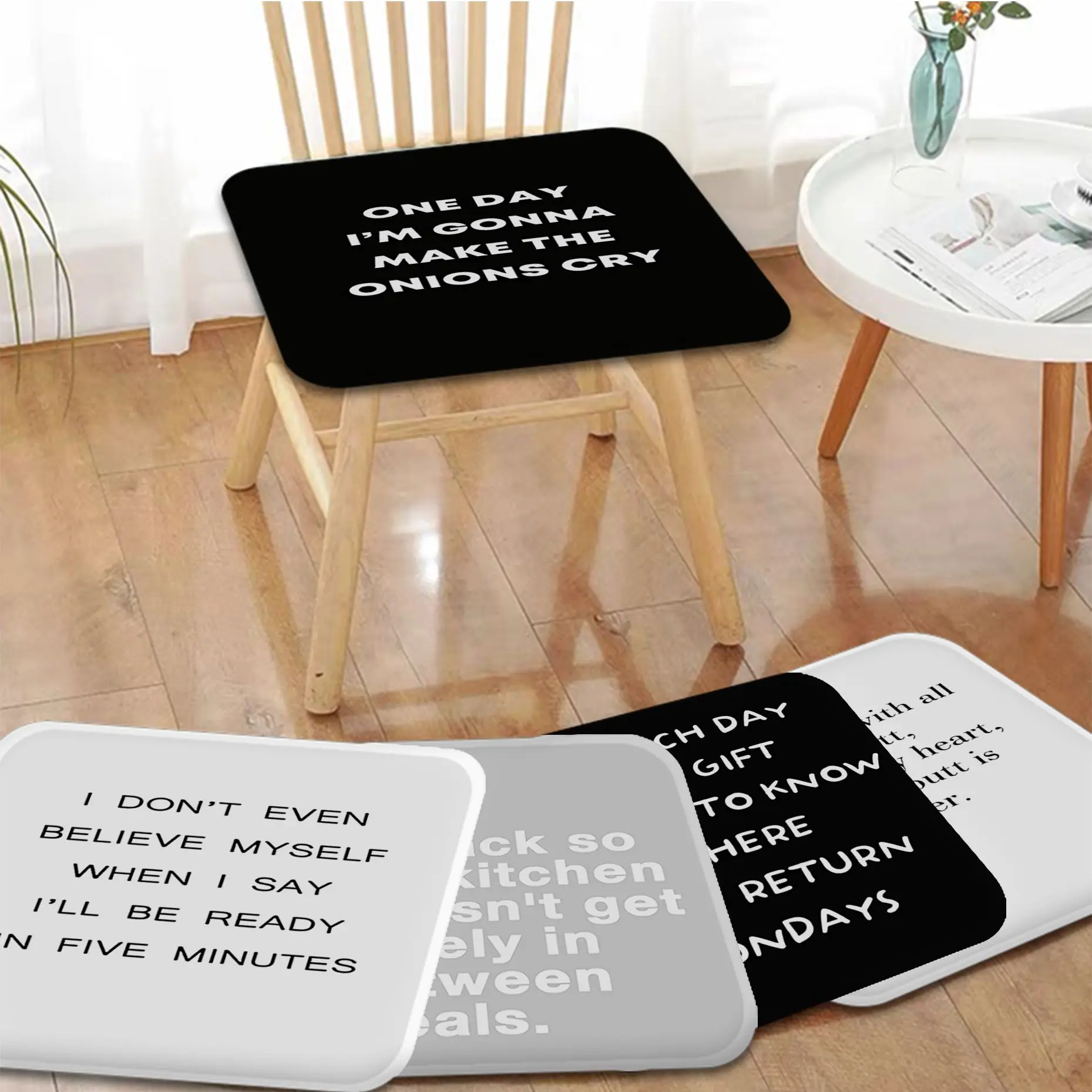 

Black & White Motivational Text Art Round Meditation Cushion Stool Pad Dining Chair Tatami Seat Cushion Anti-Slip Chair Cushions