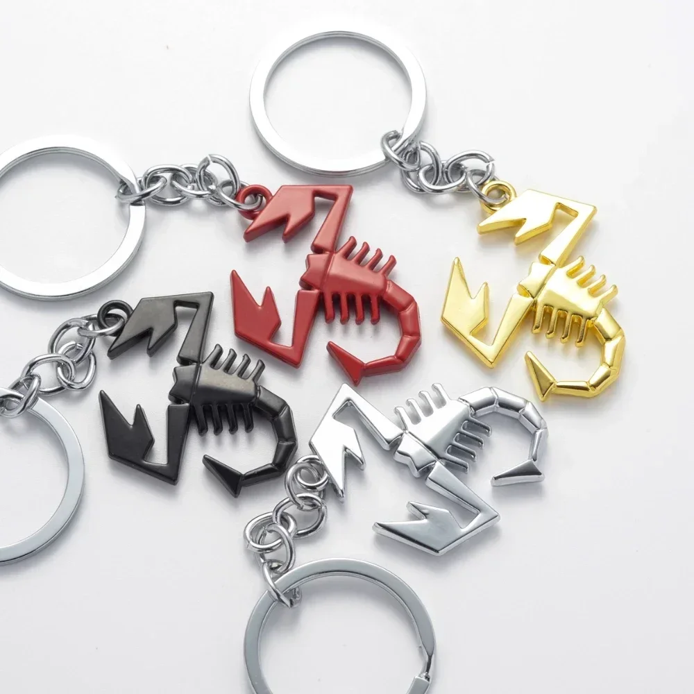 Metal Car Keychain Suitable for Abarth 500 595 695 124 Spider Panda Uno Scorpion Style Key Ring Decoration Accessory
