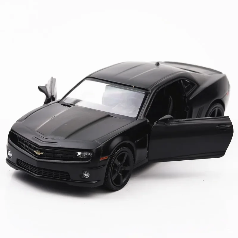 1/36 Chevrolet Camaro Alloy Diecast Car Model Toy 2 Doors Opened Pull Back Cars Birthday Gifts For Children Adult Collections