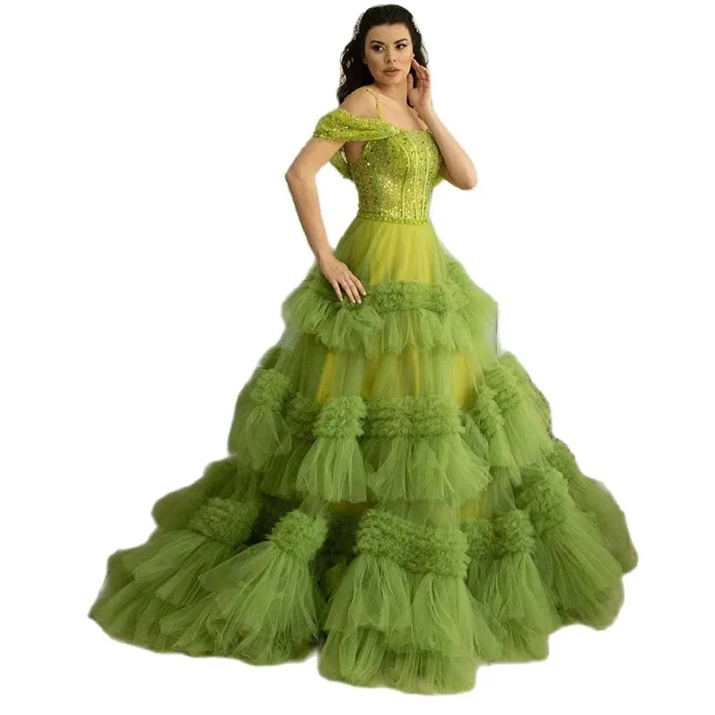 

Green Ruffles Tiered Prom Dresses Off the Shoulder Ball Gown Evening Gown Sequined Tulle Saudi Arabic Formal Party Dress