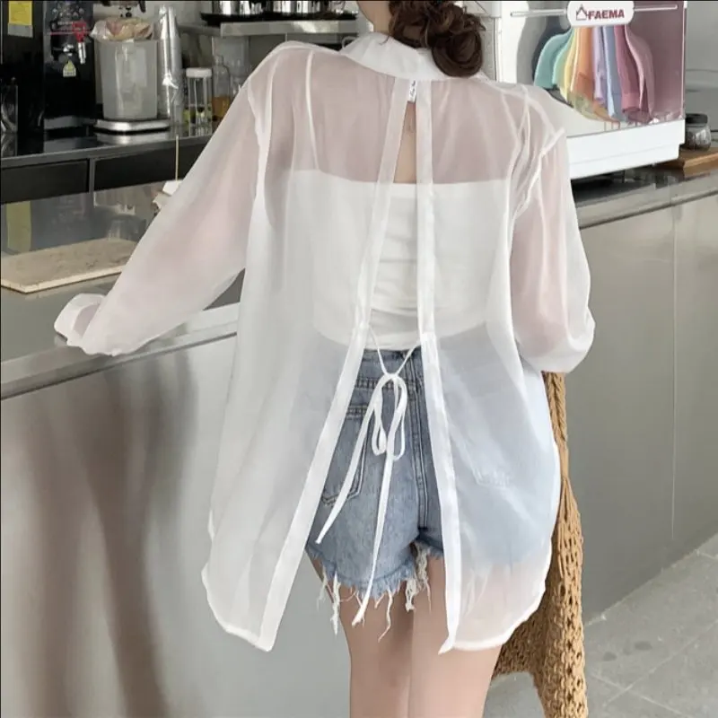 

Lightweight Tunic Shirt with Open Back Slit Button Up Collared Loose Blouse Women Spring Summer 2026 Stylish Cover-up Tops