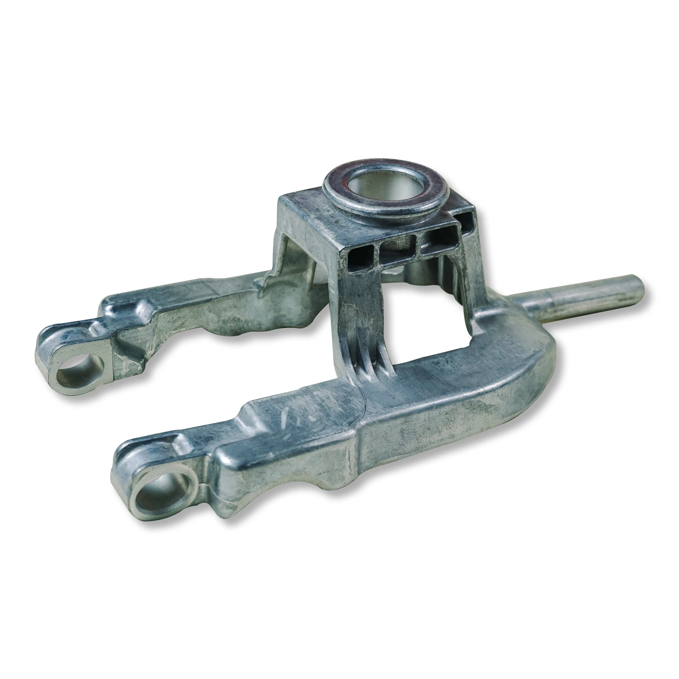 High-precision automotive automatic shift fork housing, high-pressure die casting, ADC12 aluminum, General Motors brand.