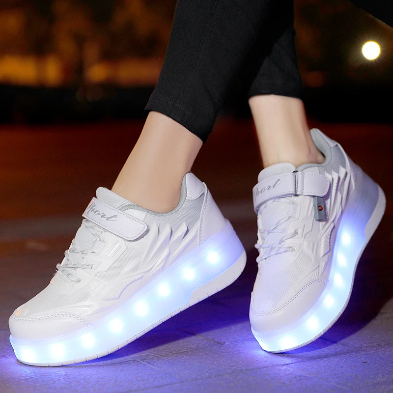 Roller Skate Shoes Boys Girls flashing lights Two wheel roller shoes Led Light Luminous Sneakers Outdoor Casual Shoes Children